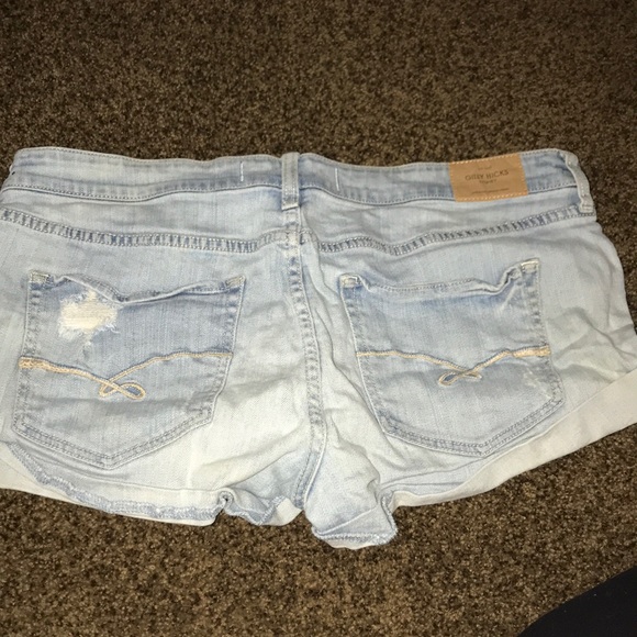 shorts - Picture 3 of 3